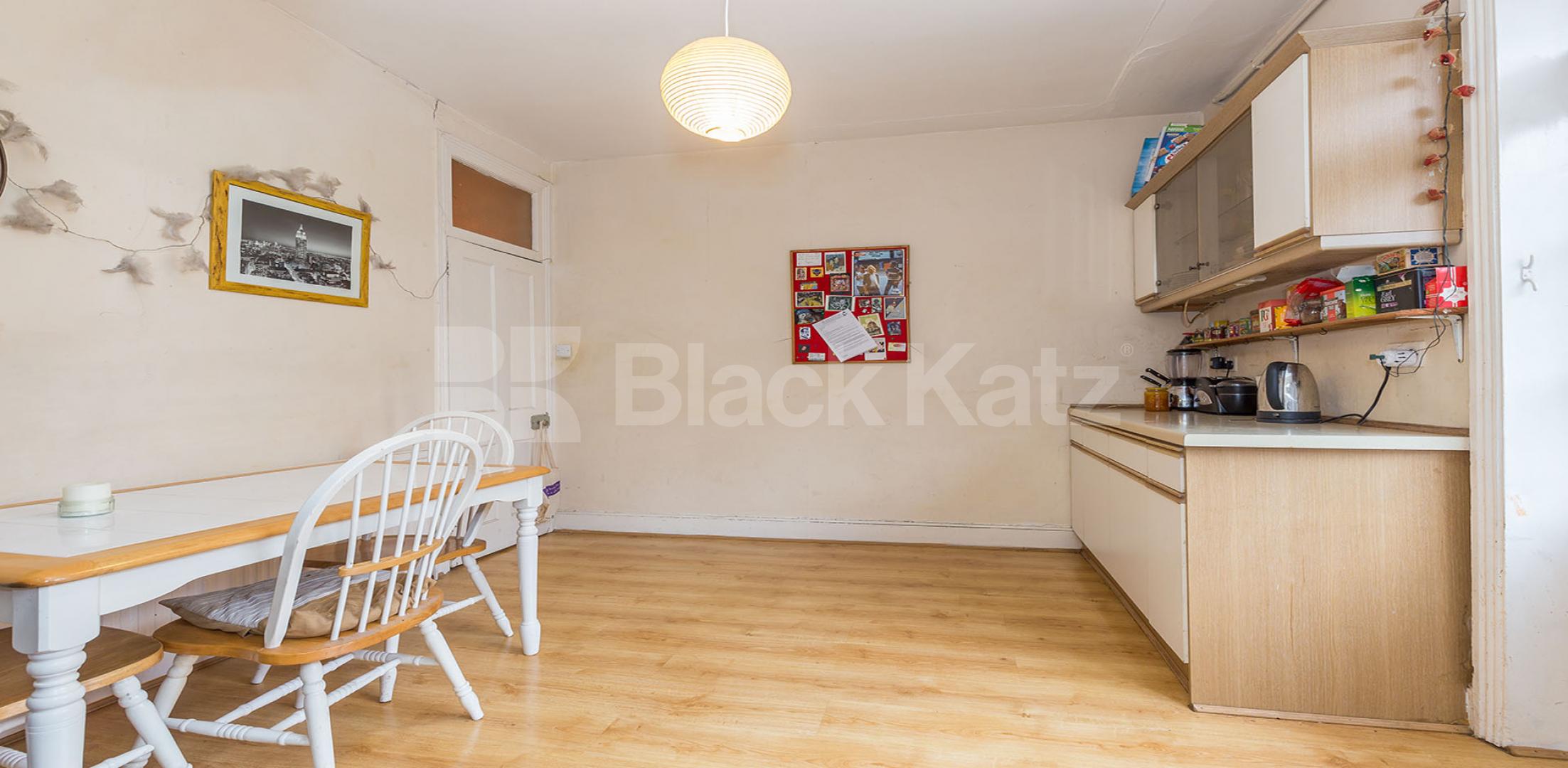 			NEW INSTRUCTION!, 3 Bedroom, 1 bath, 1 reception Flat			 Linden Mansions, Hornsey Lane, Highgate